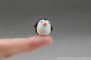 I-make-miniature-minimalist-ceramic-animals-with-a-touch-of-whimsy-and-individual-personalities-58d2289337f01__880