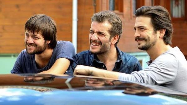 Ülkemizden ve Dünyadan Örneklerle 14 Komedi Filmi Türü | ListeList.com