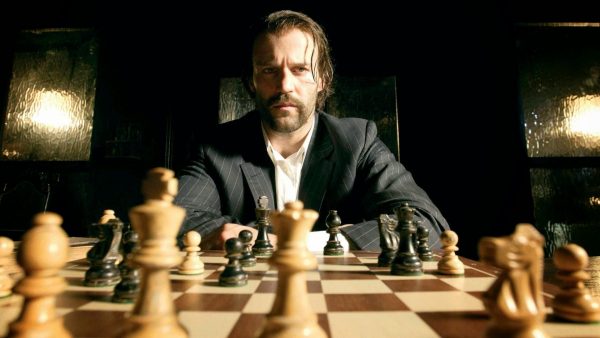 jake-green-revolver-movie-hd-wallpaper-1920x1080-9095