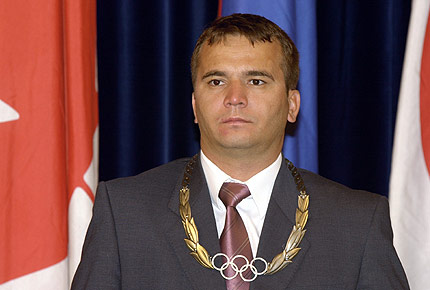 naim-siyaset