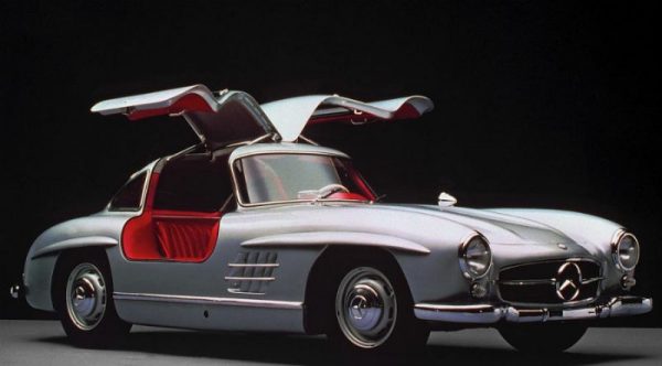 2-Mercedes Benz 300SL Gullwing