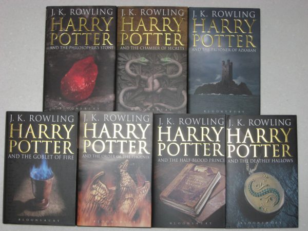 12_harry_potter_books