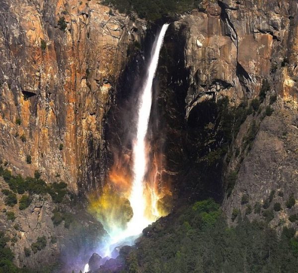 20-Yosemite’s-Bridevale-waterfall.-e1494344821454