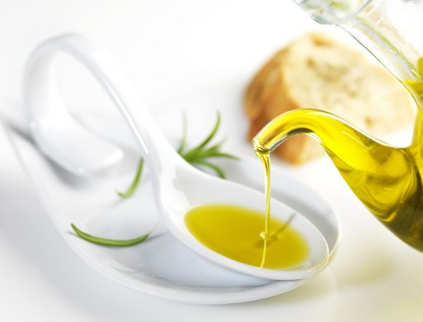26-proven-health-and-beauty-benefits-of-olive-oil
