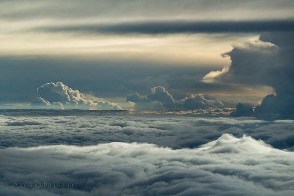 pilot-clouds-lightning-night-skies-santiago-borja-lopez-20-591954da649a3__880