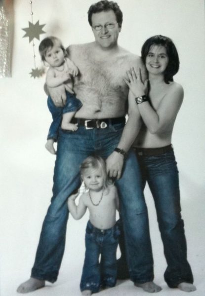 Coolest Family Photo Ever Taken (8)
