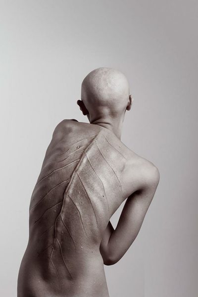 Meet-Melanie-Gaydos-the-model-who-broke-all-fashion-stereotypes-59351b037dae0__700