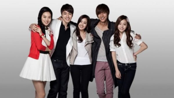 Siti-Hyunteo-1