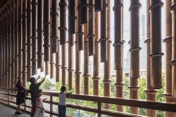 bund-finance-centre-norman-foster-heatherwick-laurian-ghinitoiu-shanghai-photography_dezeen_1704_col_18