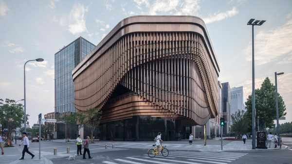 bund-finance-centre-norman-foster-heatherwick-laurian-ghinitoiu-shanghai-photography_dezeen_hero