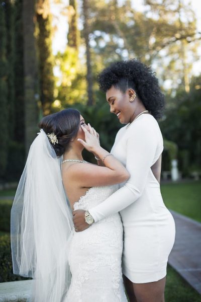 lgbt-wedding-pictures-2-593569e68979c__880