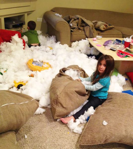 share-what-happens-when-you-leave-your-kids-alone-102-595522ef2f435__700