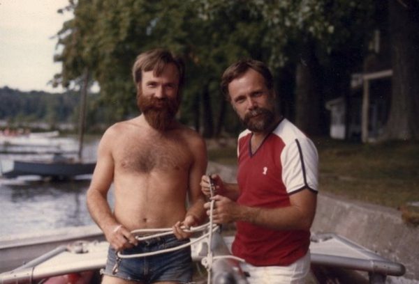 1970s-men-shorts-fashion-10-5923e30e42fe8__605