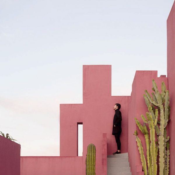 22-aesthetic-architecture-photography-traveling-daniel-rueda-anna-devis-13-595cb56ea1bfd__880