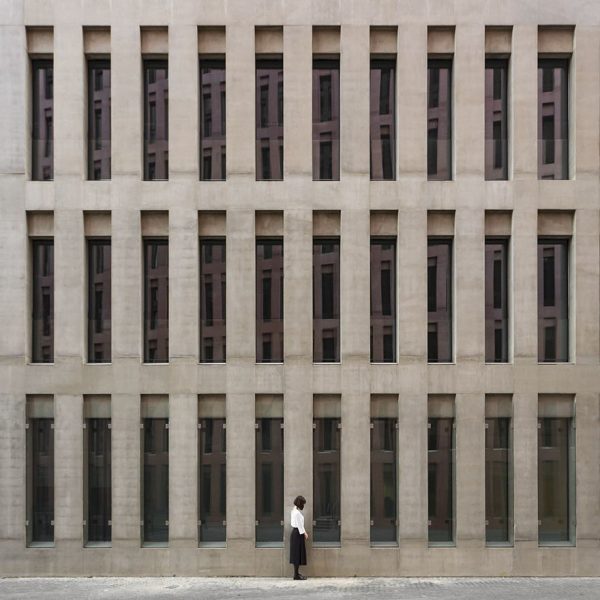 25-aesthetic-architecture-photography-traveling-daniel-rueda-anna-devis-595cb9d21d654__880