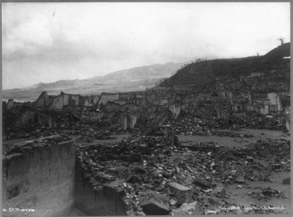 Patlamadan-sonra-şehrin-genel-görünümü