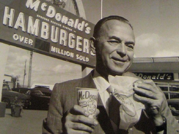 Amerika'nın En Büyük Fast-Food Zinciri McDonald's'ın Etkileyici Kuruluş  Hikayesi | ListeList.com