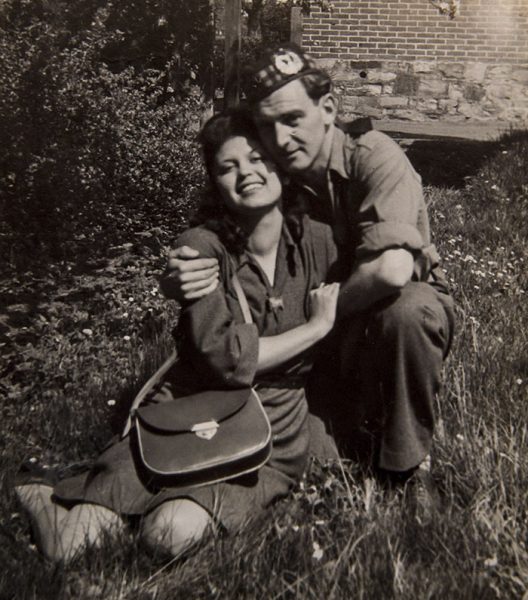 auschwitz-survivor-and-soldier-celebrate-71st-anniversary-1-59631e0f979d7__700