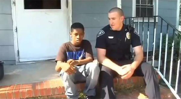 police-officer-room-13-year-old-boy-cameron-simmons-4-595c91ce9810d__700