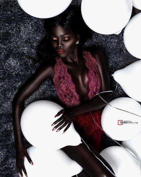 sudanese-model-queen-of-the-dark-nyakim-gatwech-4-5959eee423a94__700