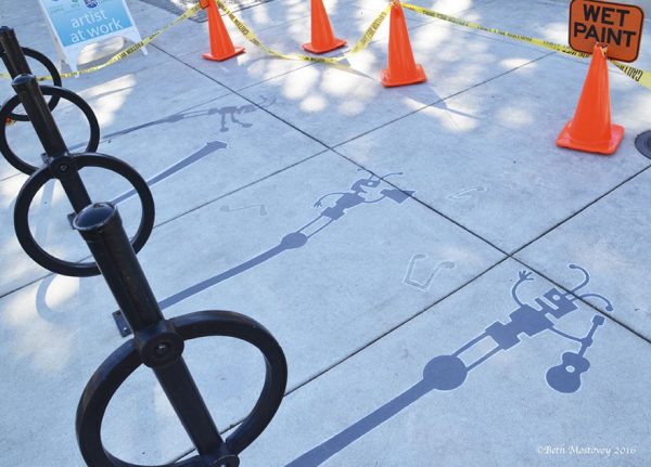 16-fake-shadow-street-art-damon-belanger-redwood-california-13-599bf27d03802__880
