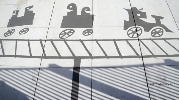 17-fake-shadow-street-art-damon-belanger-redwood-california-3-599bf26ac3d97__880