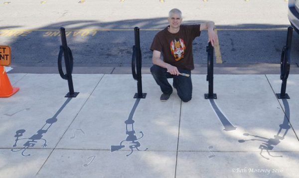 19-fake-shadow-street-art-damon-belanger-redwood-california-12-599bf27b52f7d__880