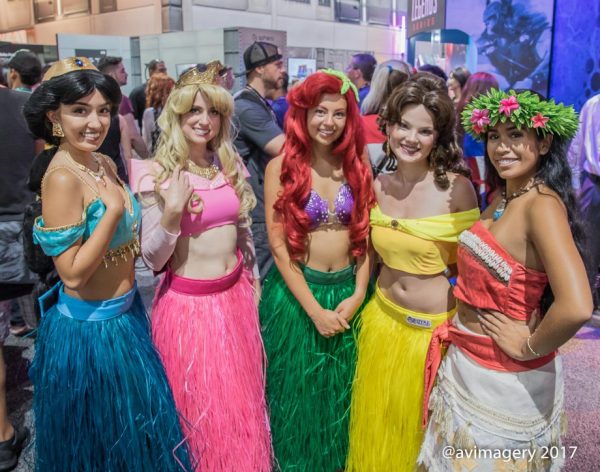 best-cosplay-of-san-diego-comic-con-2017-77-photos-212