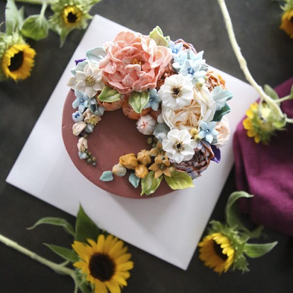 buttercream-flower-cake-atelier-soo-korea-21-598aadb0864d0__700