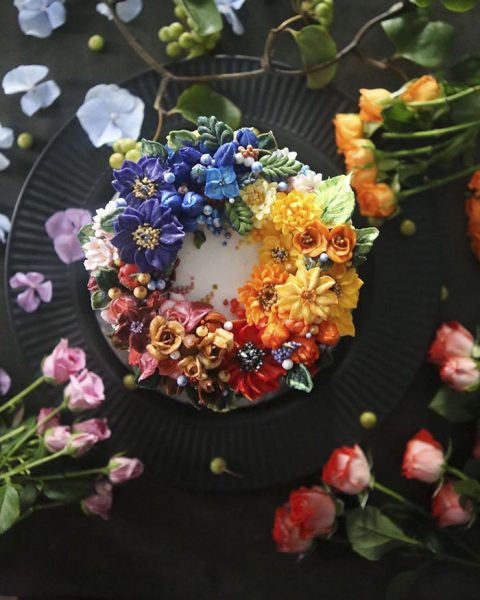 buttercream-flower-cake-atelier-soo-korea-3-598aad84c1013__700