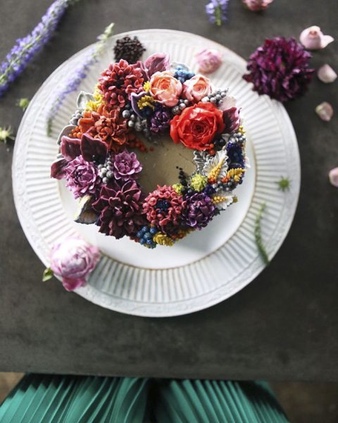 buttercream-flower-cake-atelier-soo-korea-60-598aae0a7c6f6__700