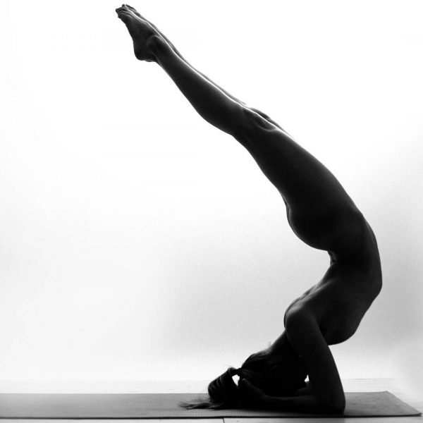 instagram-yoga-girl-flexible-body-11