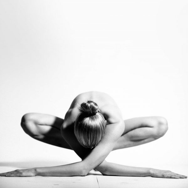 instagram-yoga-girl-flexible-body-52