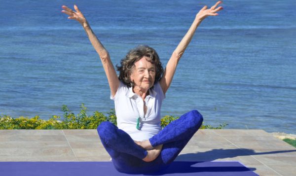 world-s-oldest-yogi-wishes-tell-younger-self