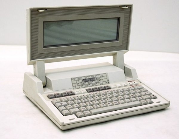 995031