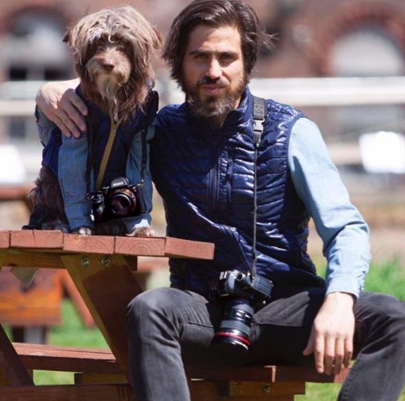 köpeğiyle_aynı_giyinen_adam (32)