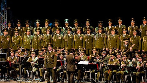 turkiye-kizil-ordu-korosu-nu-bu-goruntulerle-9098453_4116_o