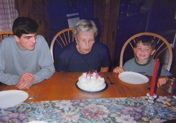 guy-photoshopping-childhood-photos-conor-nickerson-3-59df0b7fb498e__880