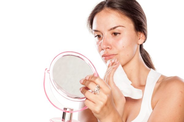 makeup-tissue