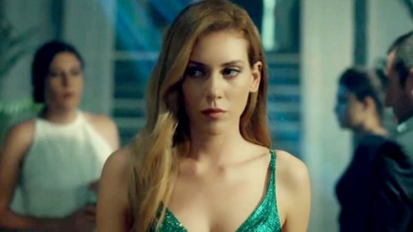 sinem-kobal-a-kotu-haber-dibi-gordu--10135149