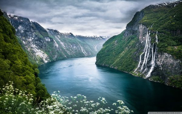 norway_fjord-wallpaper-1152x720