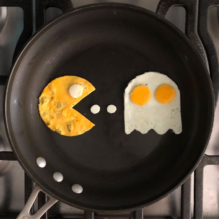 Mexican-artist-turns-eggs-into-amazing-works-of-art-and-youre-sure-to-want-one-of-those-at-breakfast-5a3fa579387d4__700