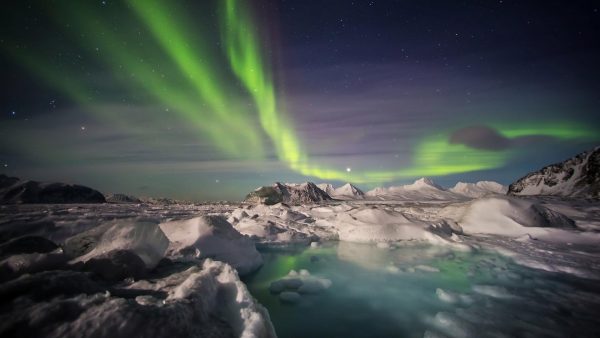 nws-st-svalbard-northern-lights