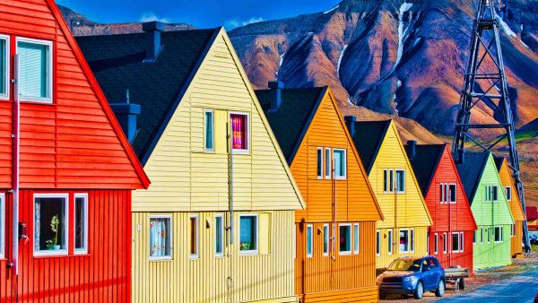 nws-svalbard-arctic-longyearbyen
