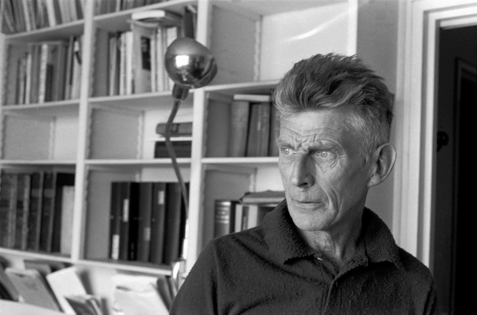 Samuel Beckett'in Başyapıtı: Godot'yu Beklerken
