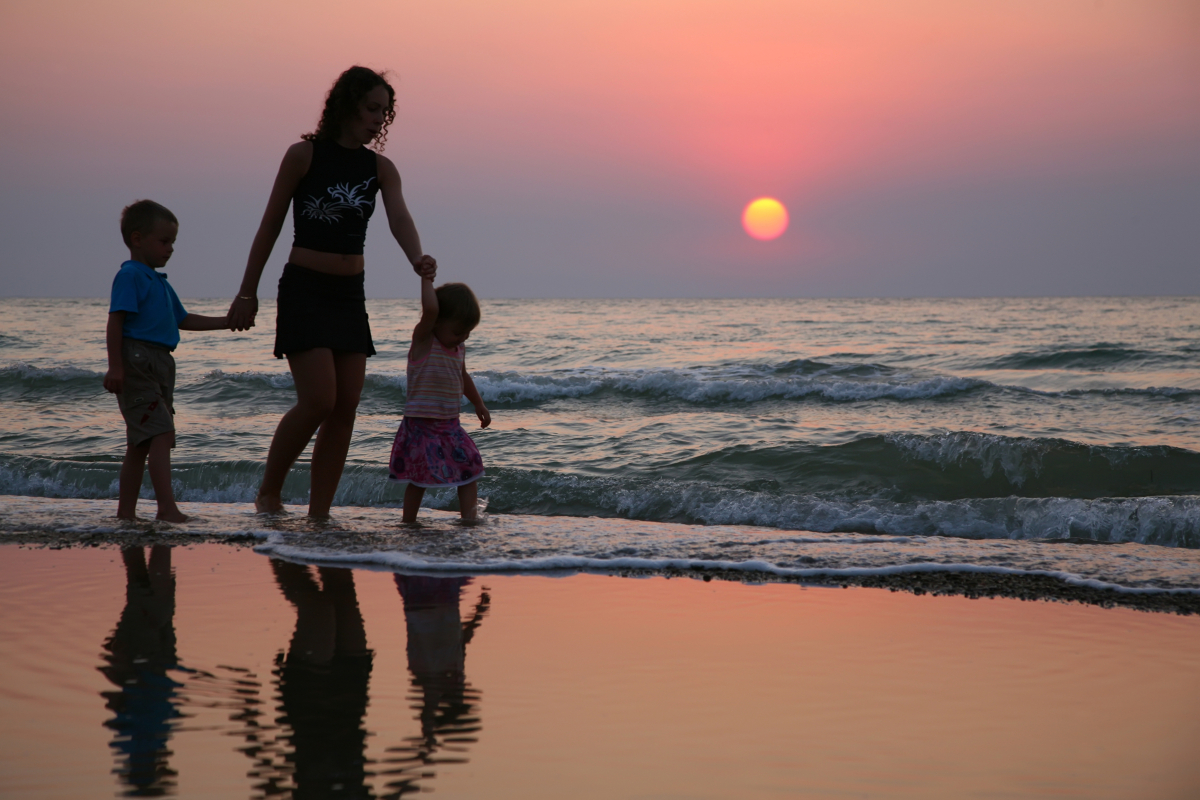 mother-children-sunset.jpg