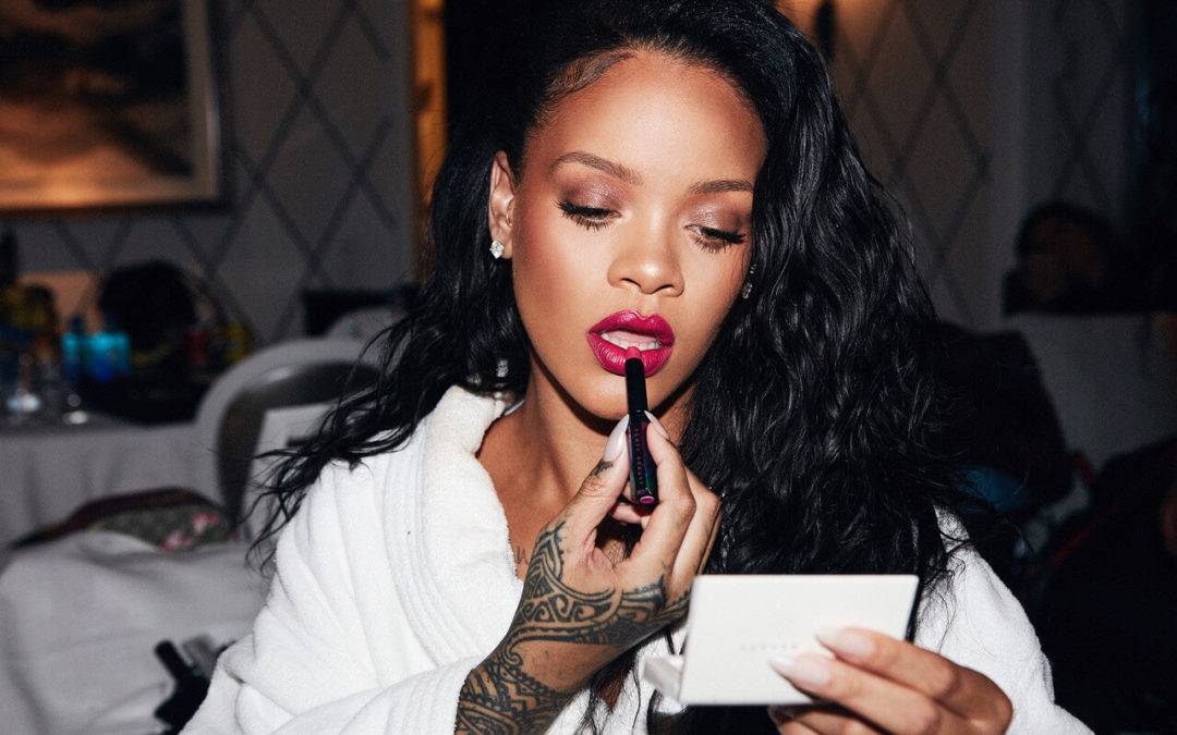 rihanna ile ilgili görsel sonucu