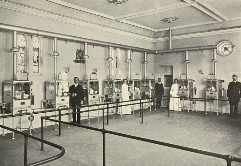 Açtığı Prematüre Bebek Sergisiyle 6 bin 500 Bebeğin