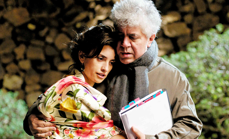 Madres Paralelas Pedro Almodóvar 2021 filmleri listelist