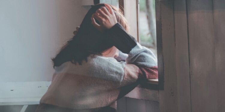 Yalnızlık: Hayattan Uzaklaştıran Bu His Birini Gerçekten Öldürebilir Mi?